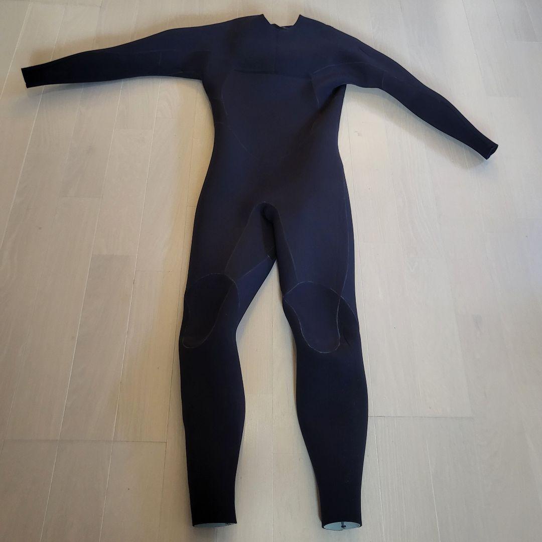AIRTIGHTメンズ【美品】 ⭐️Mフルスーツ3/2㎜チェストジップ