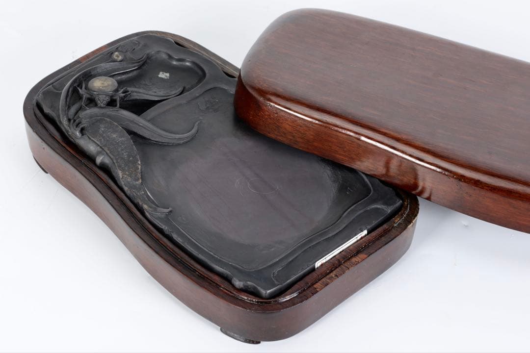 時代物 端渓硯 坑仔岩 蜘蛛紋竹形硯 唐木箱付 書道具 文房四宝 古美術 骨董品