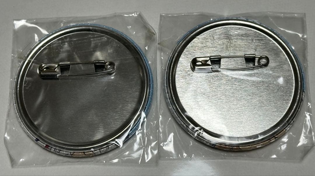 抱かれたい男1位に脅されています。アニメイト店長　缶バッジ 2個セット　激レア品