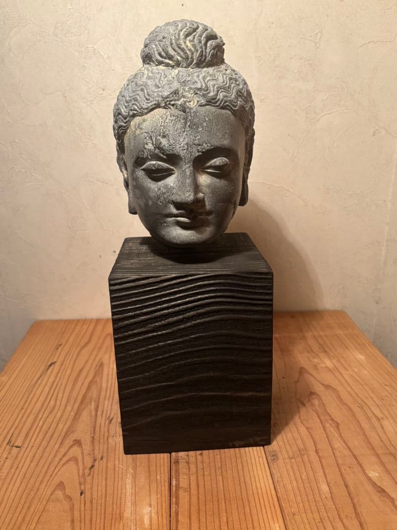 高評価商品 ガンダーラ仏頭 石仏 精巧レプリカ
