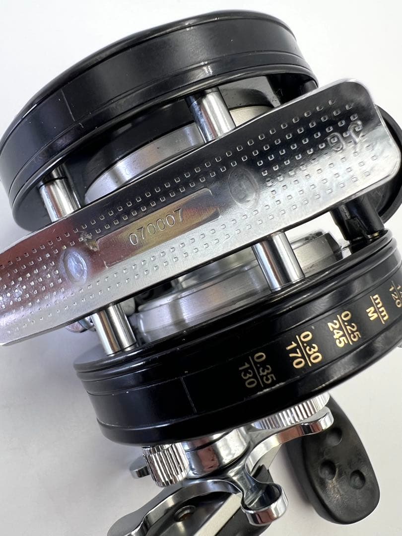 ABU 4600C UC CONCEPT ULTRA CAST ブラック!