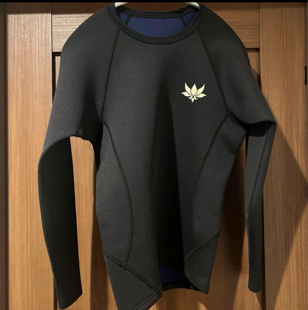 日本製 Mサイズ 長袖タッパー　Axxe アックス