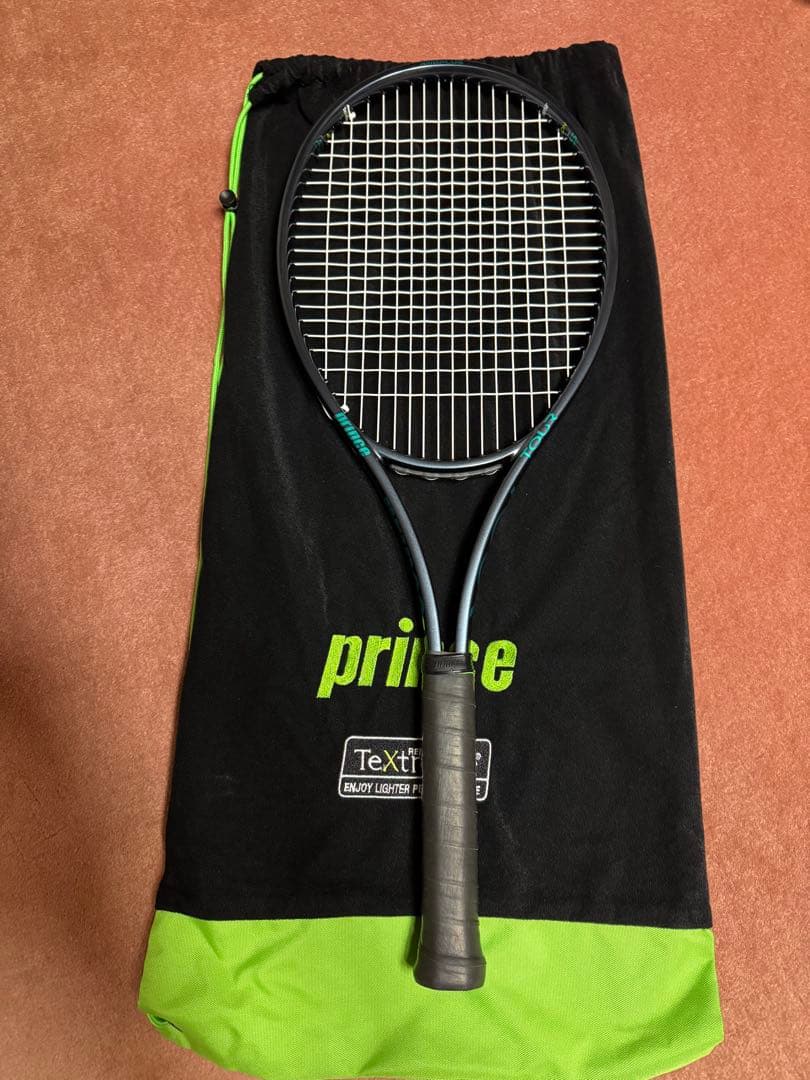 Prince プリンス　ツアー98 最新モデル　グリップサイズ3