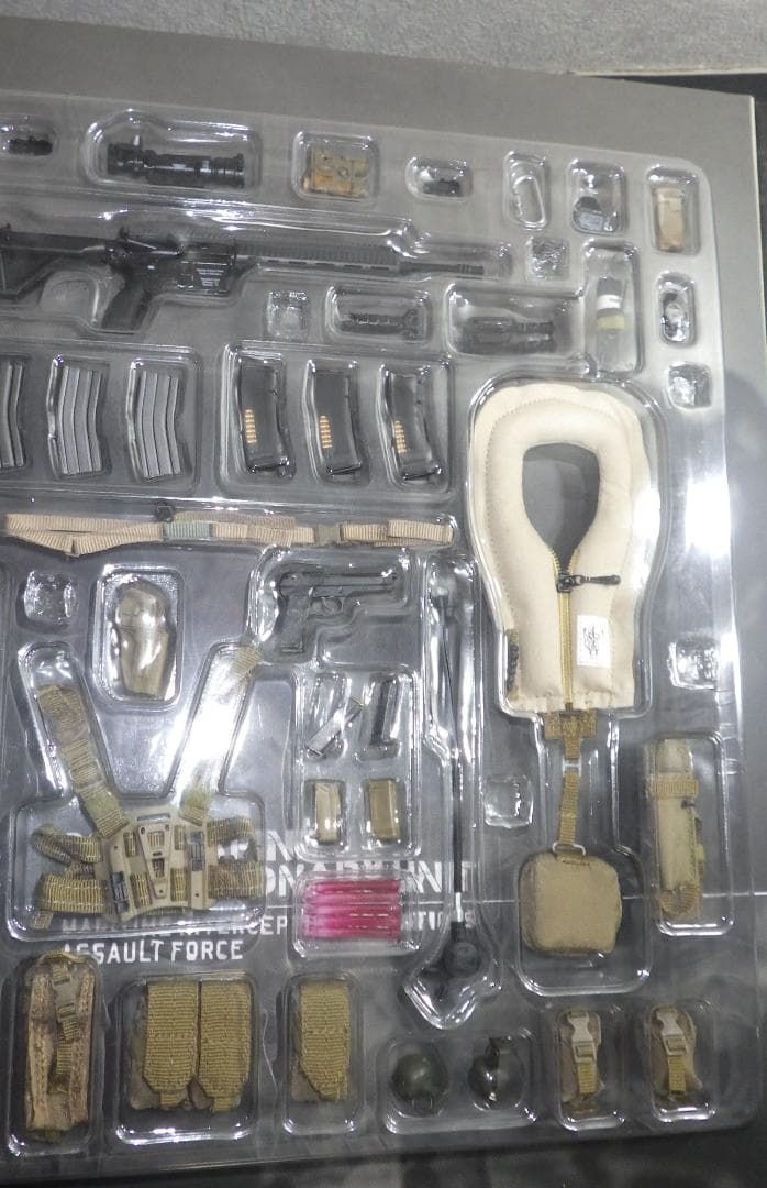 DAMTOYS　USMC 26th MARINE　78027