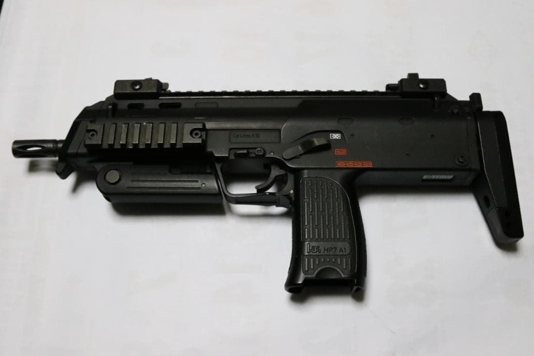 東京マルイ MP7A1 電動ガンカスタム ブラック