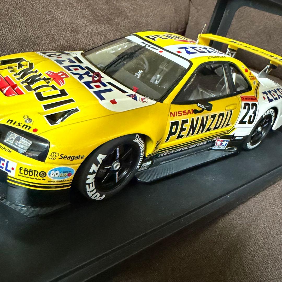 AUTOart スカイラインGTR R34 ミニカー約1/18