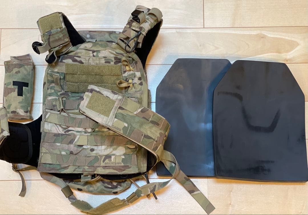Crye Precision Adaptive Vest System™