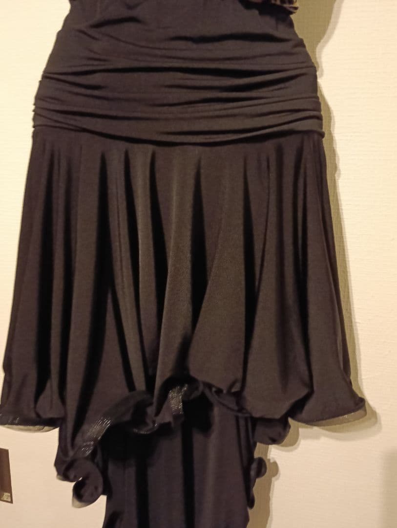 フィッシュテイルスカート　ラテン　社交ダンス　アシンメトリー　アルゼンチンタンゴ