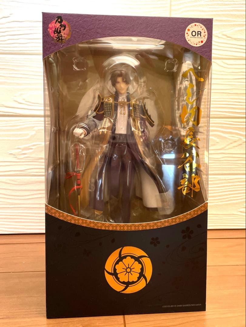 刀剣乱舞　へし切長谷部　1/8スケールフィギュア