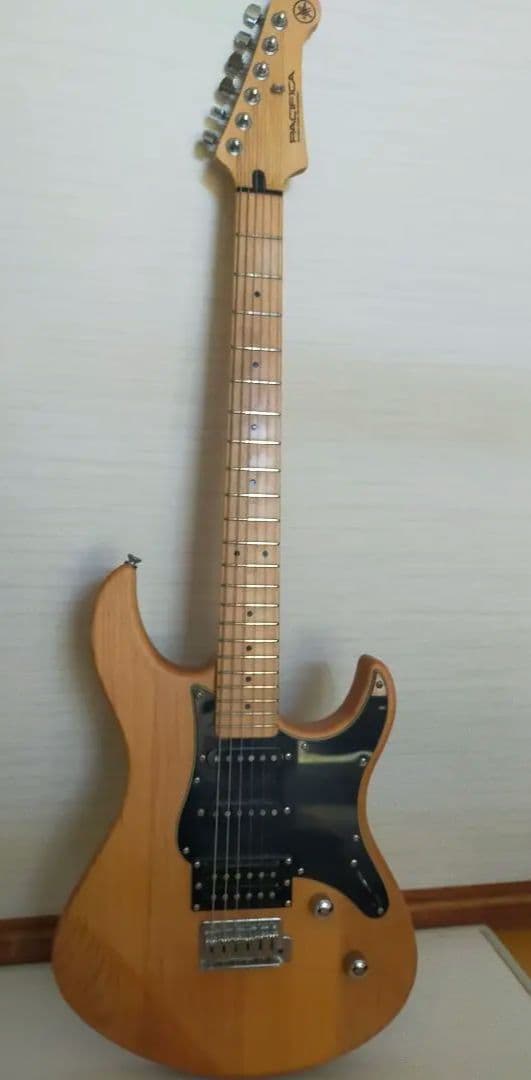 Yamaha ヤマハ パシフィカ 112VMX ソフトケース付 ナチュラルウッド