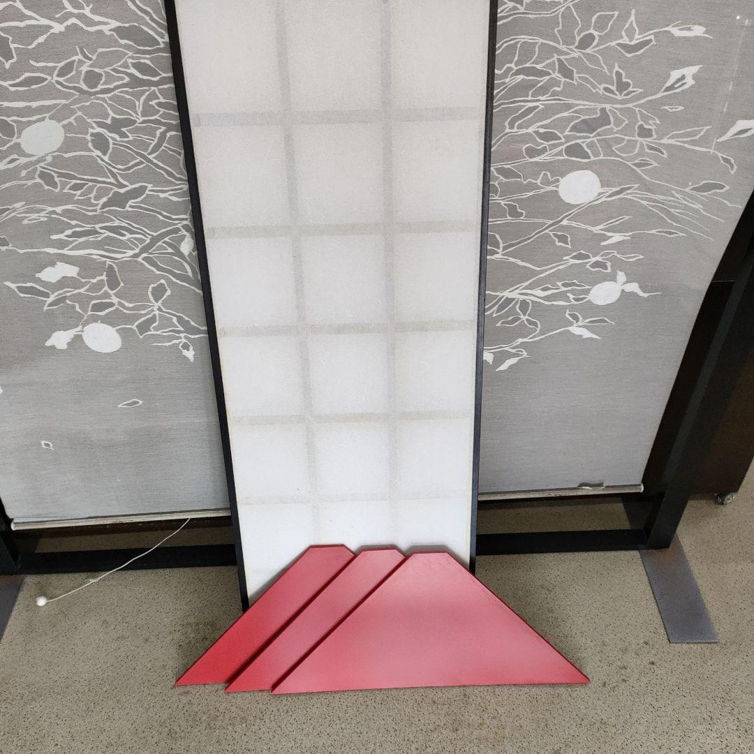 赤い3段コーナーシェルフ飾り棚使い道色々です高さ121cm折りたたみ収納可能！