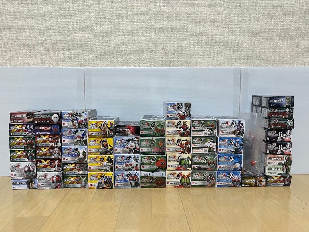 主に昭和仮面ライダー掌動（shodo）の52体と可動超造形魂PART 1の10体