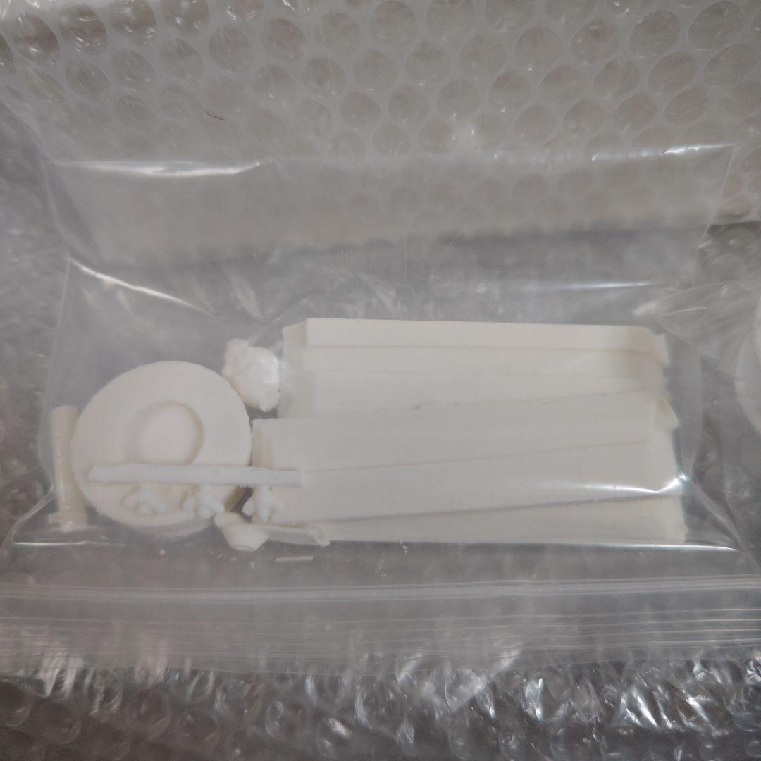 痛快娯楽劇場　リーゼンドルフ博士の研究装置　ガレージキット　未組立　バラゴン