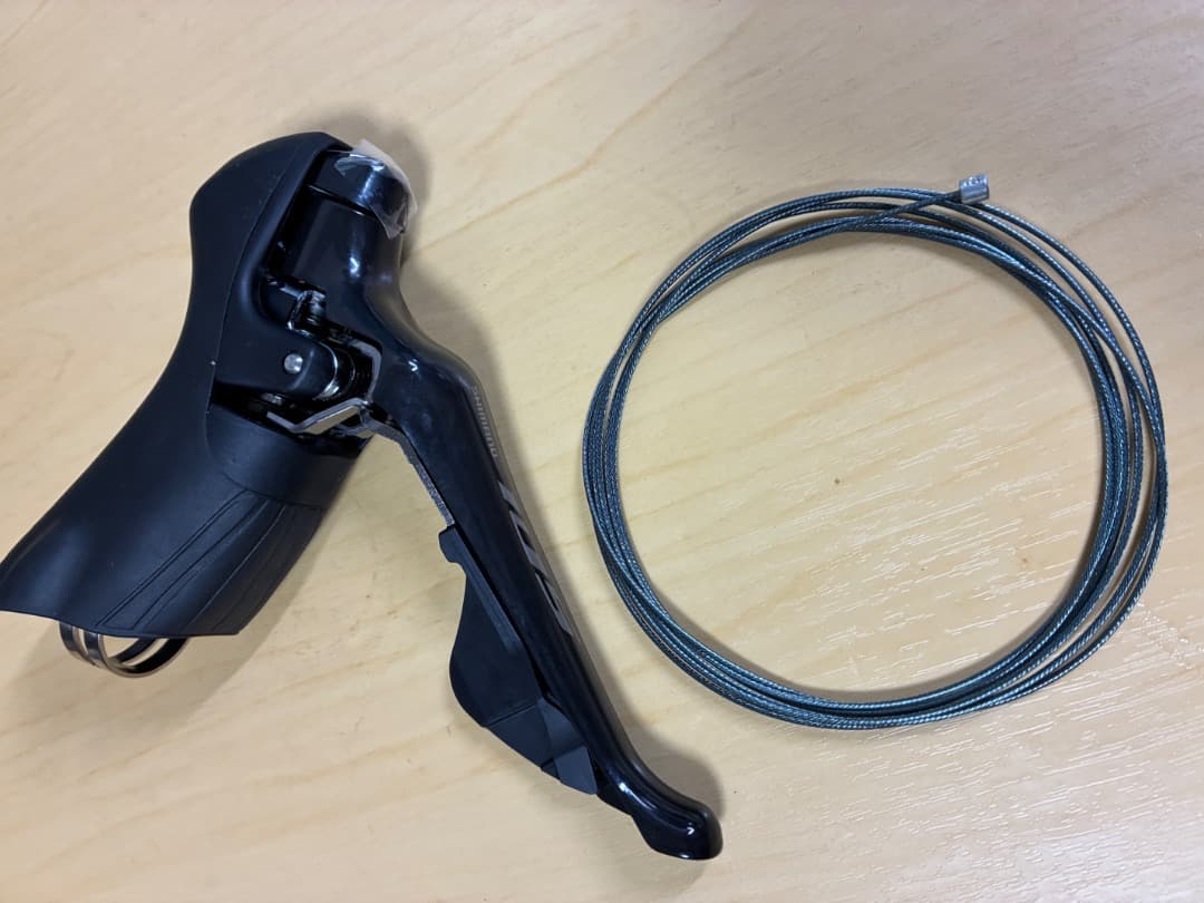 Shimano 105 ST-R7000 11s 左のみ　新品未使用！