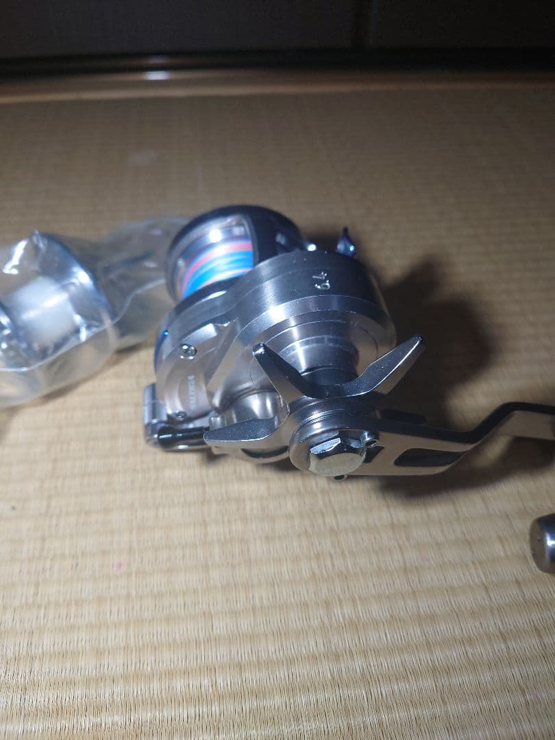 15ソルティガ15H-SJ 替スプール付き