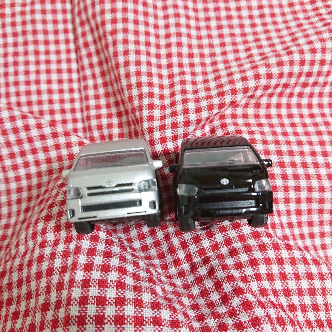 マジョレット ハイエース 2台セット 黒 銀