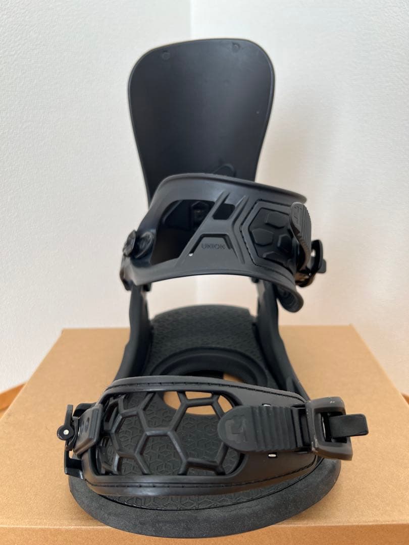 23-24 UNION STRATAビンディング ブラック Mサイズ 送料無料