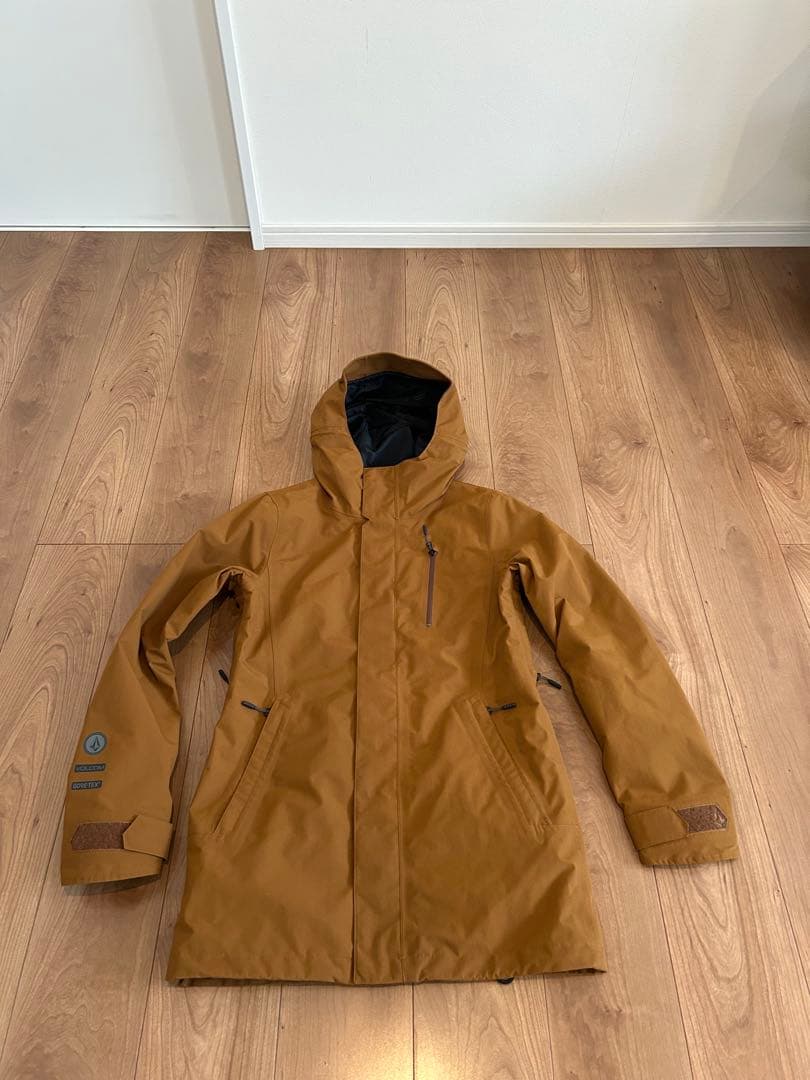 値下げ！　volcom gore-tex レディース　ジャケット　美品　Sサイズ