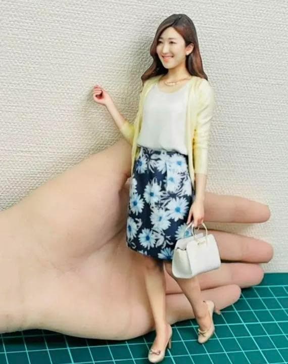 ミニチュア★フィギュア★1/10★綺麗なお姉さん★1/64より大★ミニカーに