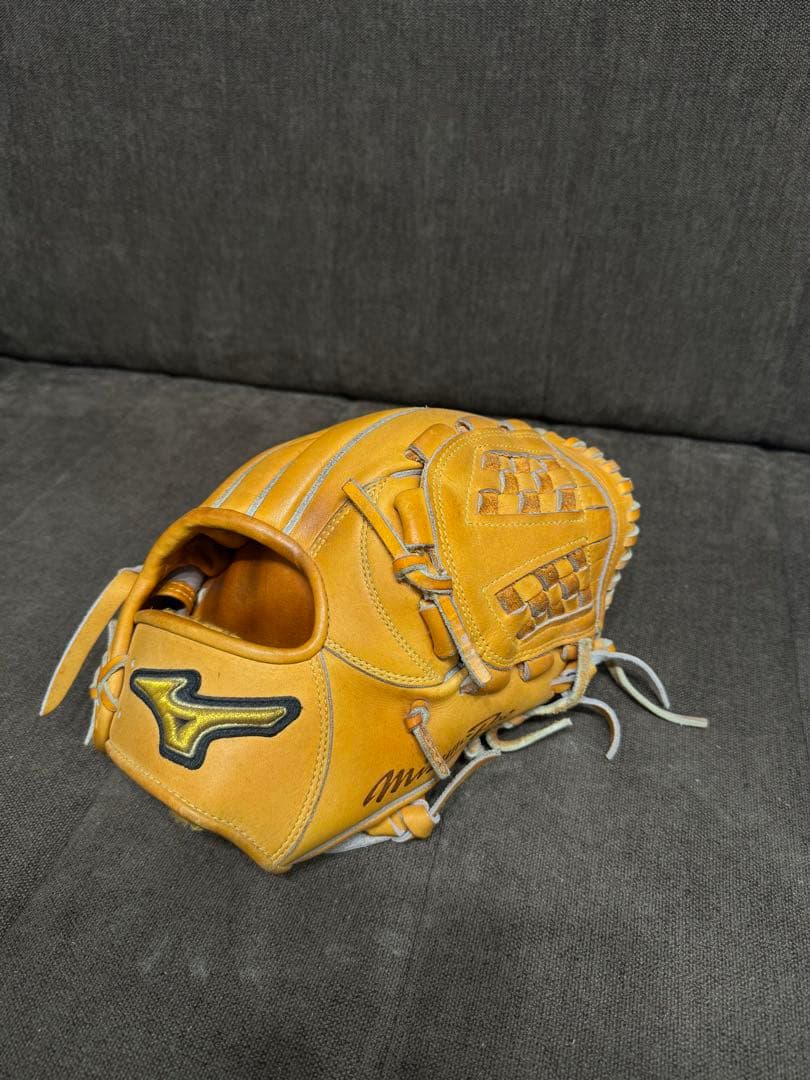 ミズノプロ硬式グローブ　内野手用