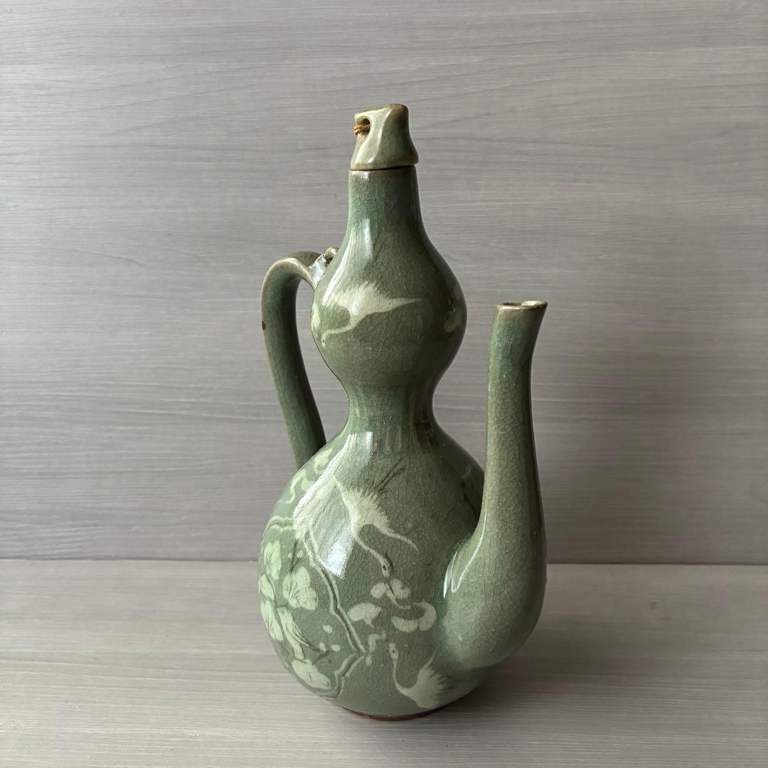 青磁象嵌瓢形水柱　水差し 徳利　壺　梅　鶴　茶道具　雲鶴文