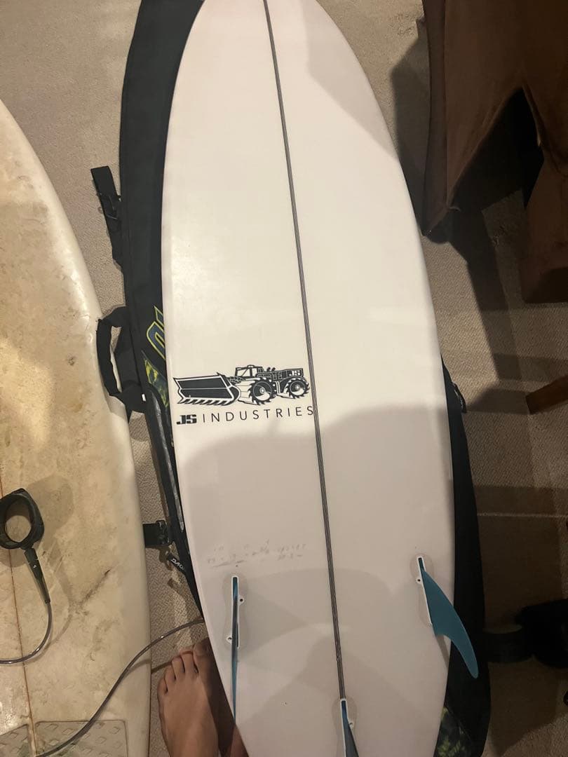 美品　JS INDUSTRIES ショートボード 5'9\" 27.8L