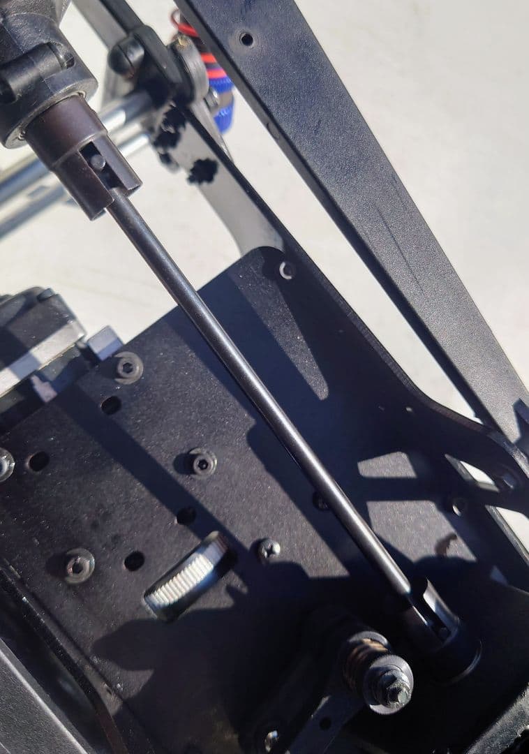 爆速仕様！京商 1/8 GP 4WDモンスタートラック 28エンジン ロトスタ付