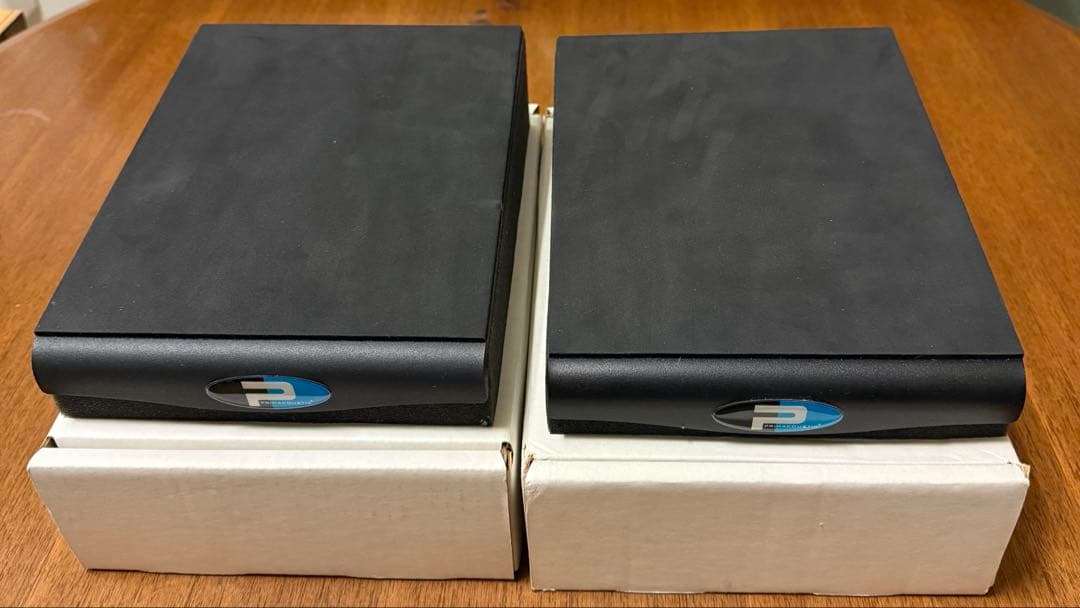 Primacoustic RX5 DF (前傾)2つセット【インシュレーター】