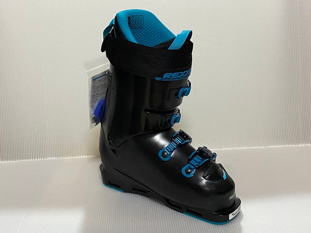 REXXAM R-EVO plus100 未使用　24.0-24.5cm ブーツ