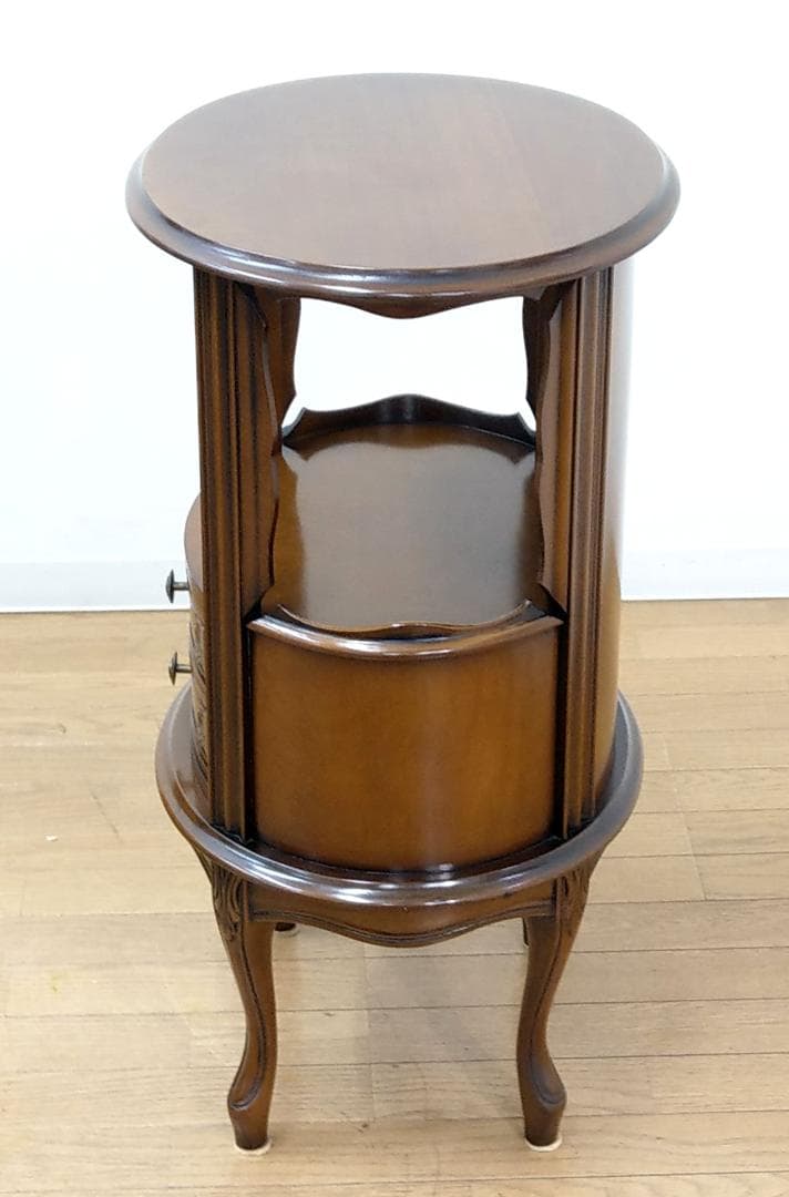 美品 木製 彫刻 猫脚 イタリア製 アンティークタイプ ラウンドチェスト 花台