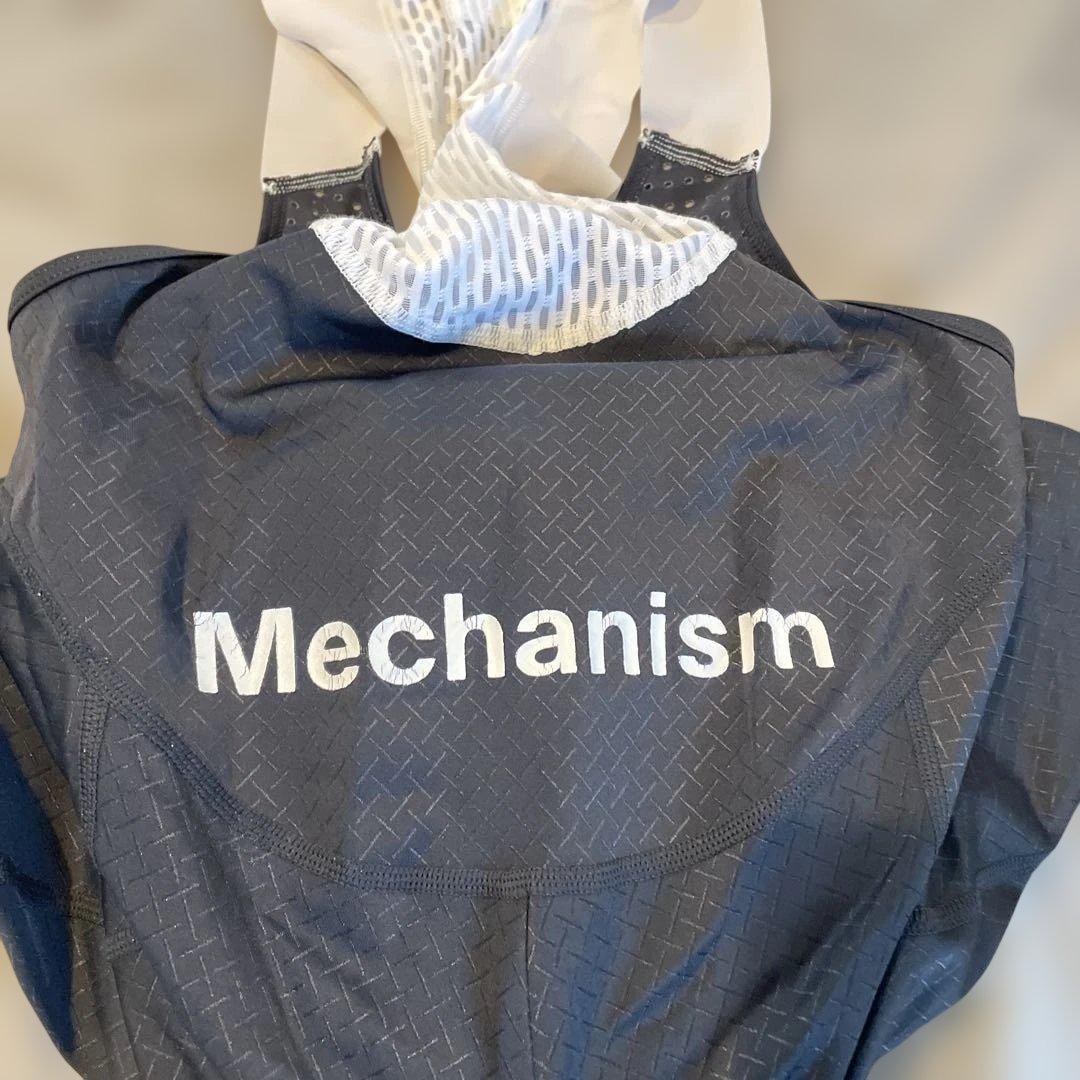 PAS NORMAL STUDIOS ビブ、ベースレイヤー、ジャージのセット