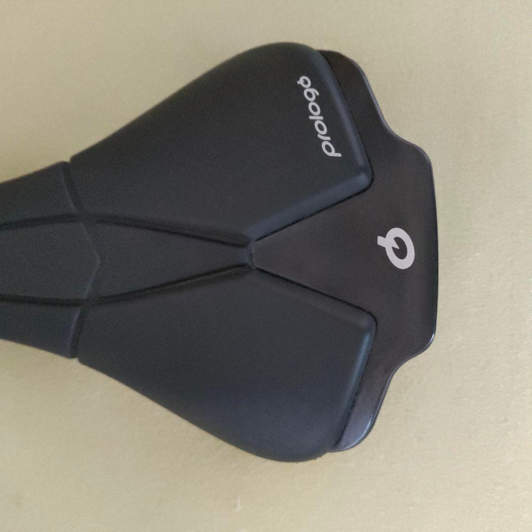 プロロゴ スクラッチM5 Nack カーボンレール ブラック サドル