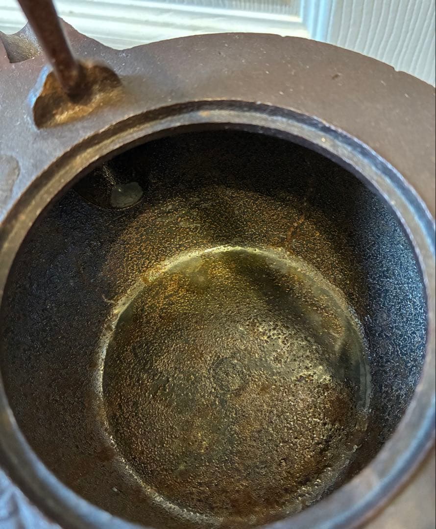 釜師橋本辰敏作　銚子　在銘　鉄製　共箱