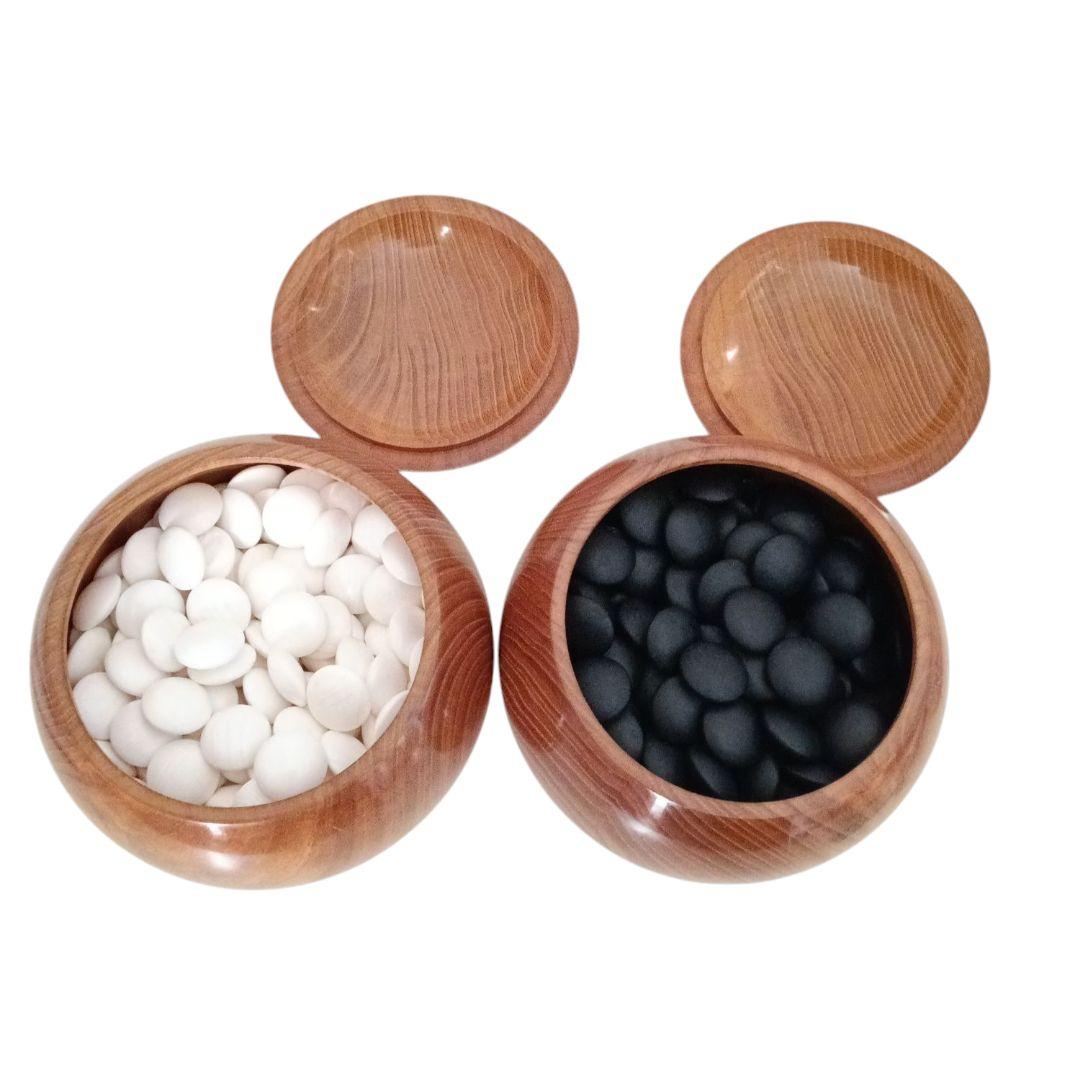 蛤碁石 179個 黒石 178個　36号程度