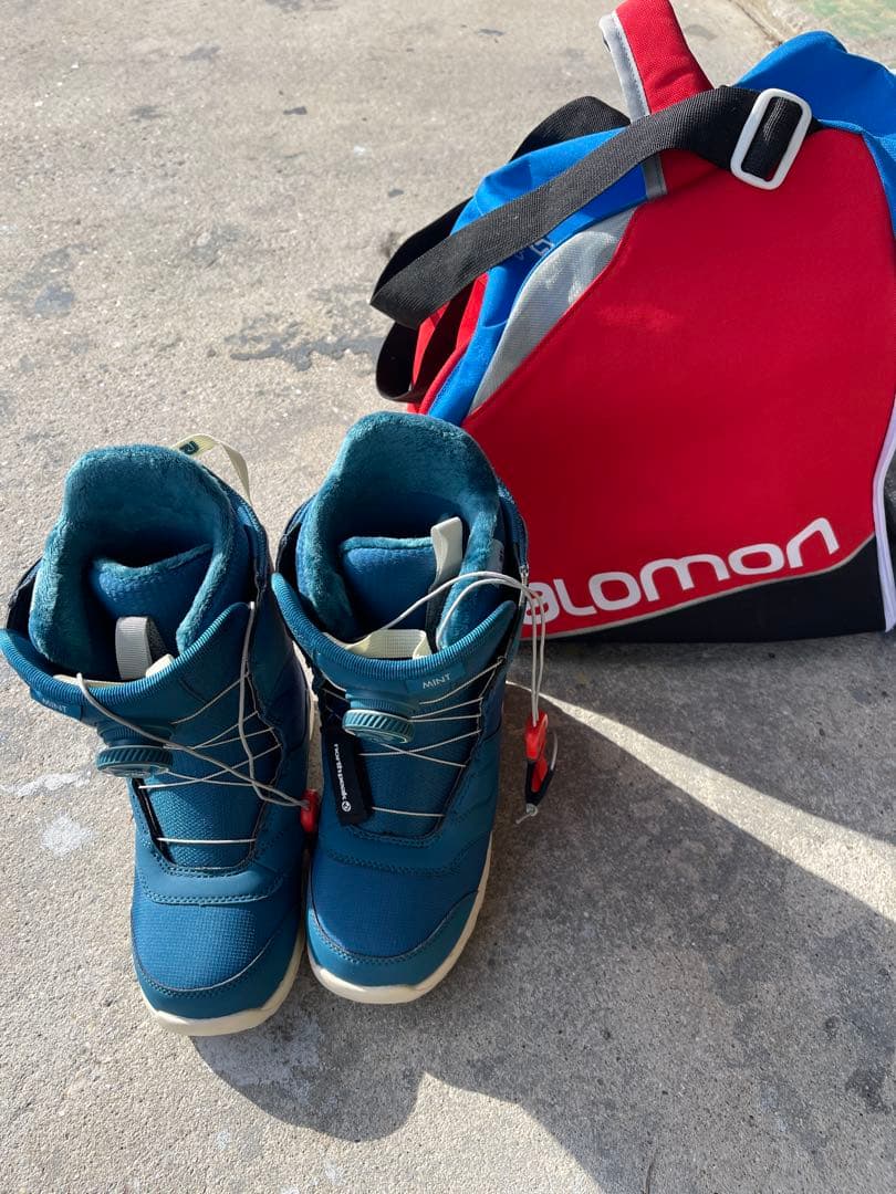 Burton 女性用スノーボードブーツ 収納ケース付き(メーカー別)