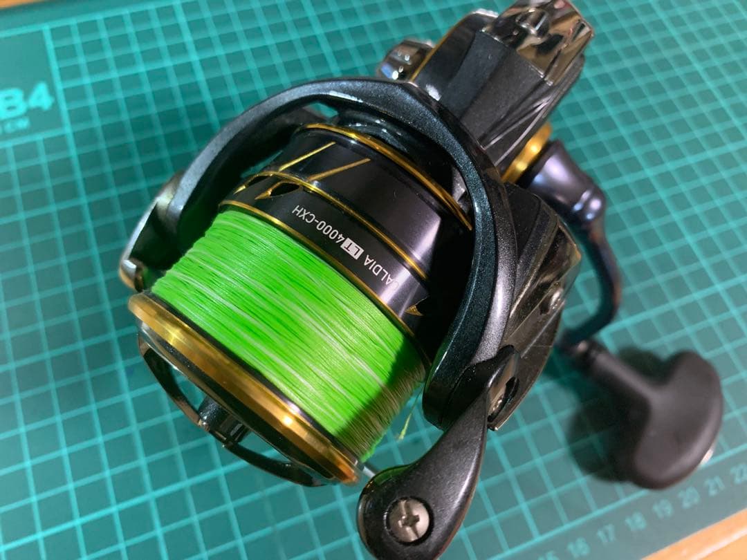 ダイワ　21カルディアLT4000-CXH スピニングリール 未使用品