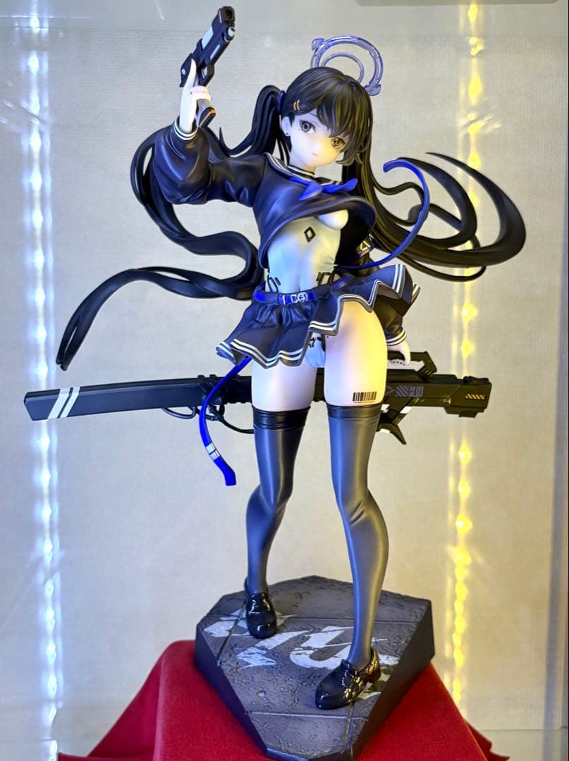 Colors : Blue フィギュア