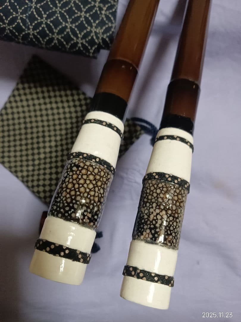 かちどき　旋めぐるカーボン紋竹二本物竿掛カスタム へら竿ヘラブナへら鮒・竿掛け