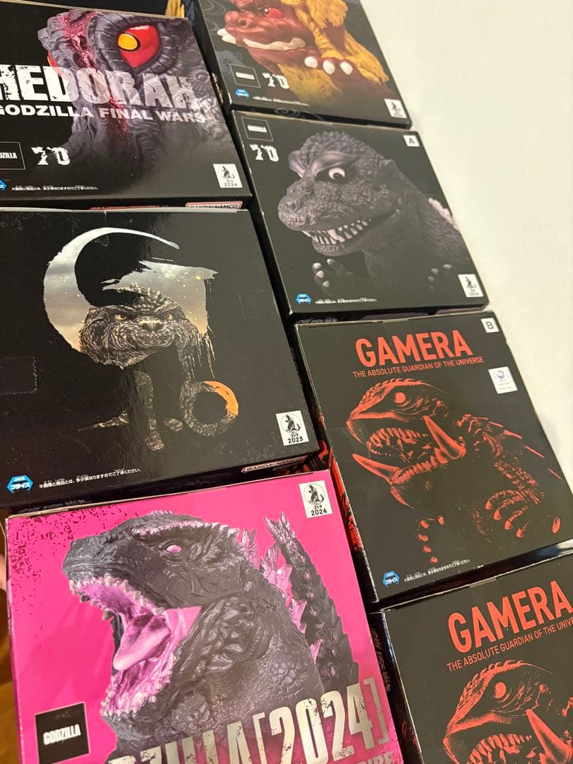 【新品未開封】　鎮座獣 ゴジラ フィギュア 7個 まとめ売り