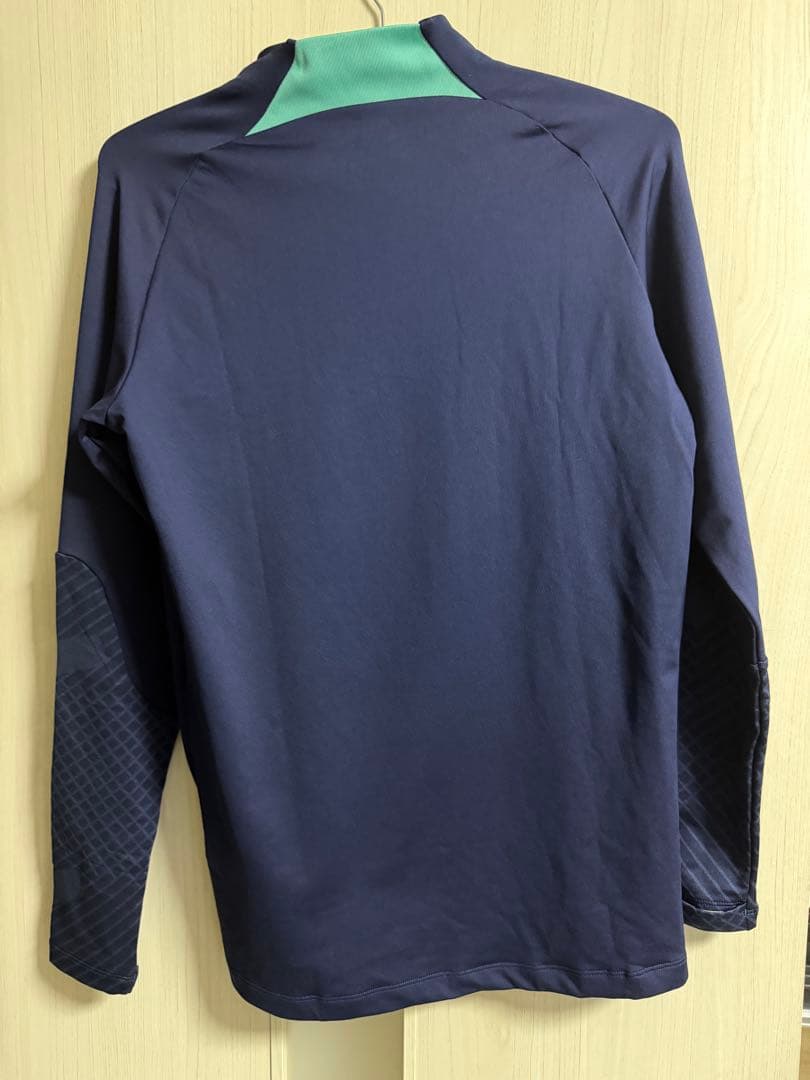 インテル　ドリルトップ　トレーニングウェア上下　ネイビー　グリーン　ピステ