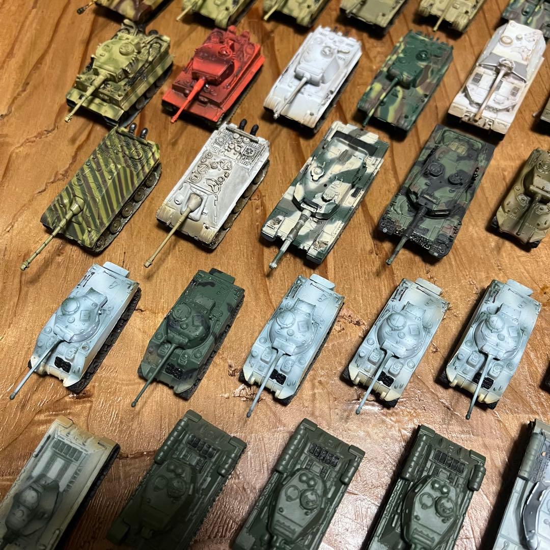 1/144 戦車　フィギュア
