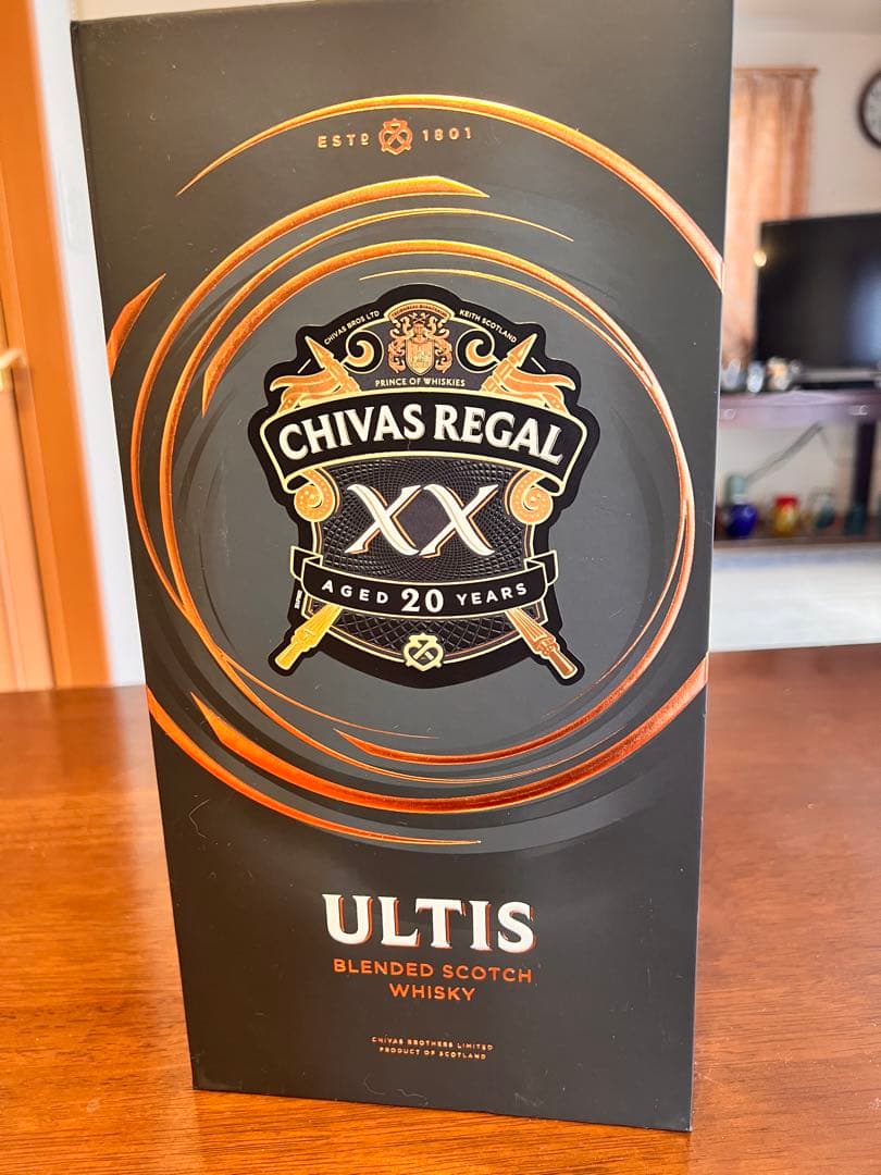 CHIVAS REGAL ULTIS XX 20年