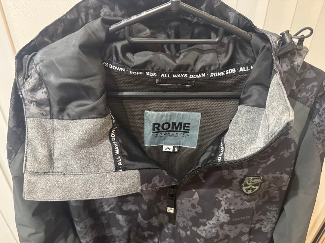 週末値下げ❕ROME ローム✖️SNEAKYZ スネイキーズ　ウェア　S