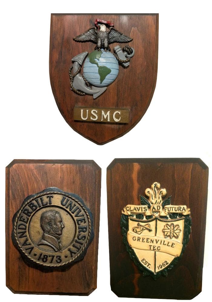 ヴィンテージ 手彫り 木製 盾 カレッジ USNavy エンブレム 英国製 ３点