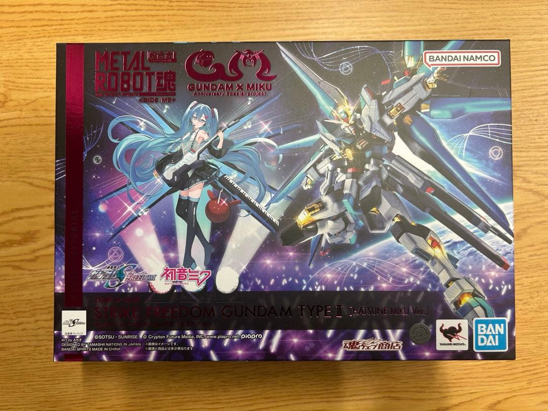 L ROBOT魂ストライクフリーダムガンダム弐式 (初音ミクVer.）