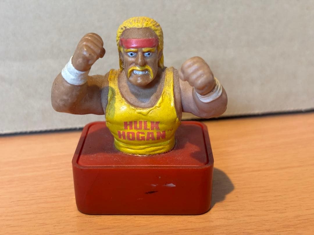 ハルクホーガン スタンプフィギュア 91年製WWF 全長6,5cm