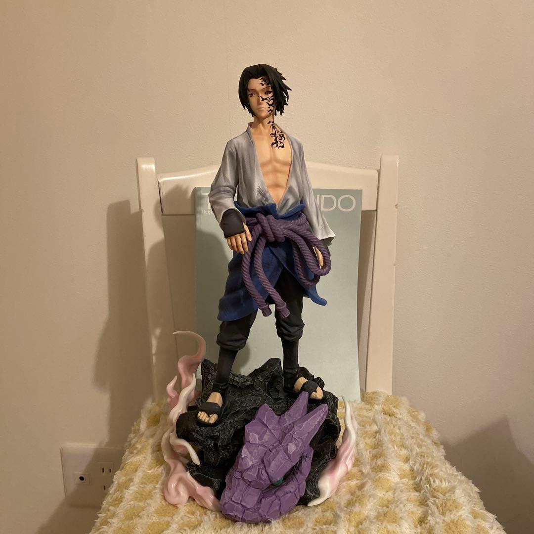 巨大フィギュア サスケ