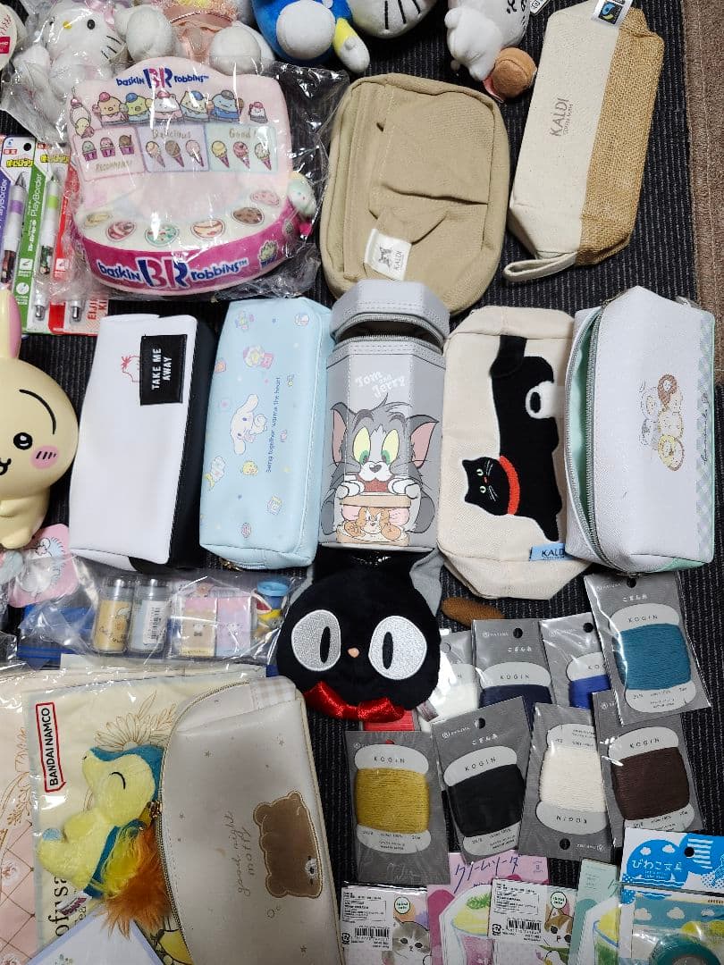 し*ー様 ポケモン　ちいかわ　サンリオ　メモ帳　筆箱　糸　すみっコぐらし　まとめ