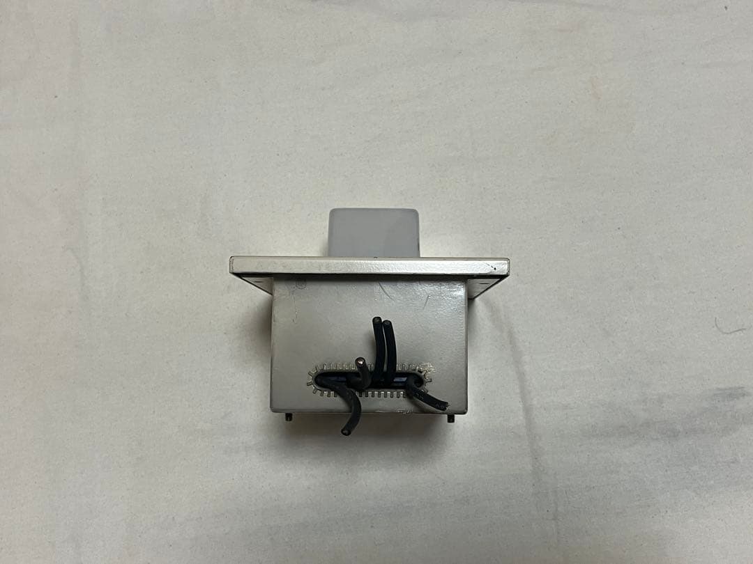 鉄道部品　24系　寝台　部屋灯