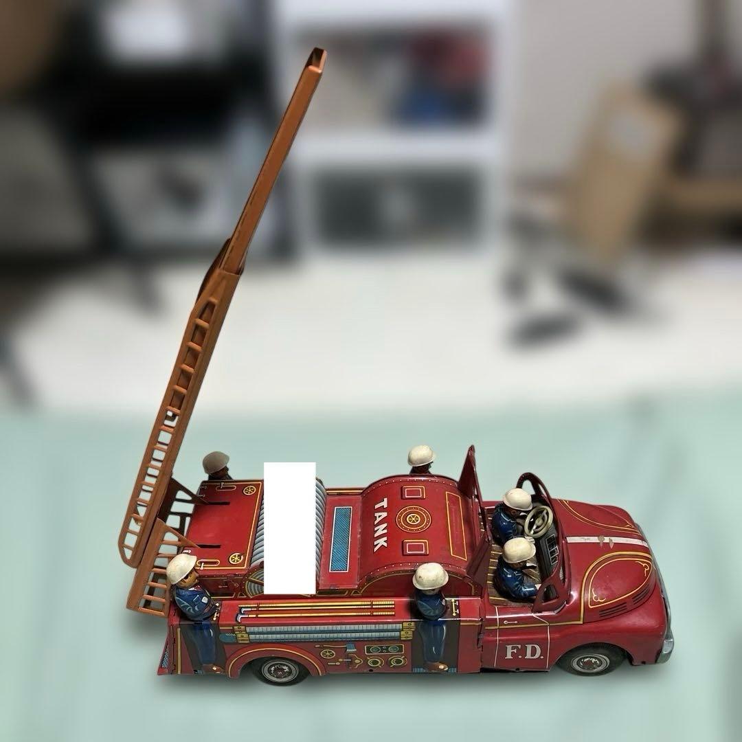 ぺ*ん様 ジャンク 箱無 ヨネザワ玩具 消防車 ブリキ